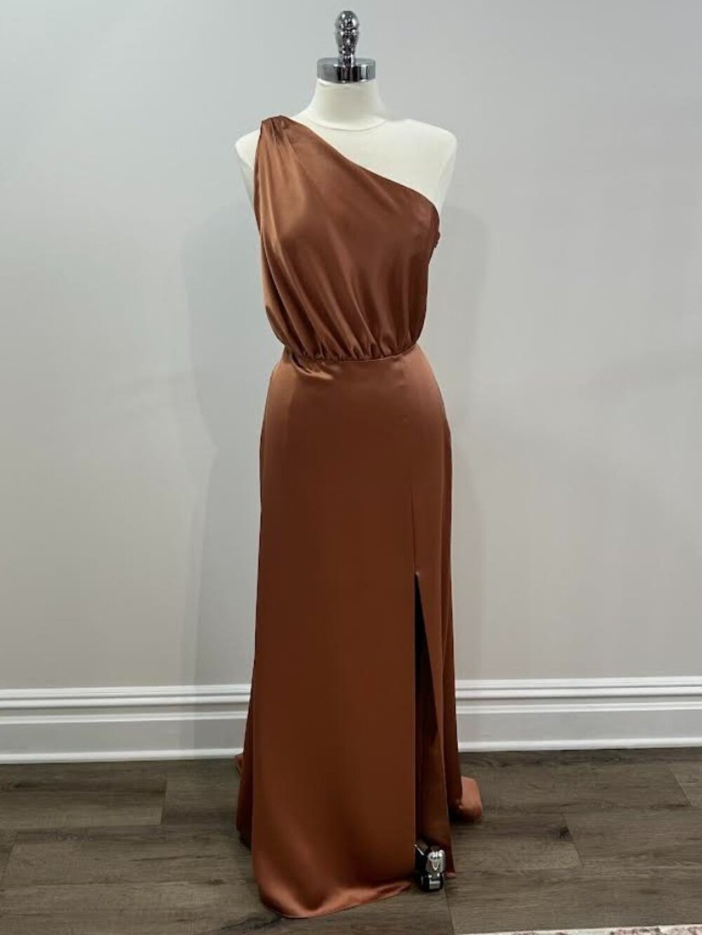 Sienna One Shoulder Blouse Bodice Satin Gown Style Caprice Size 12